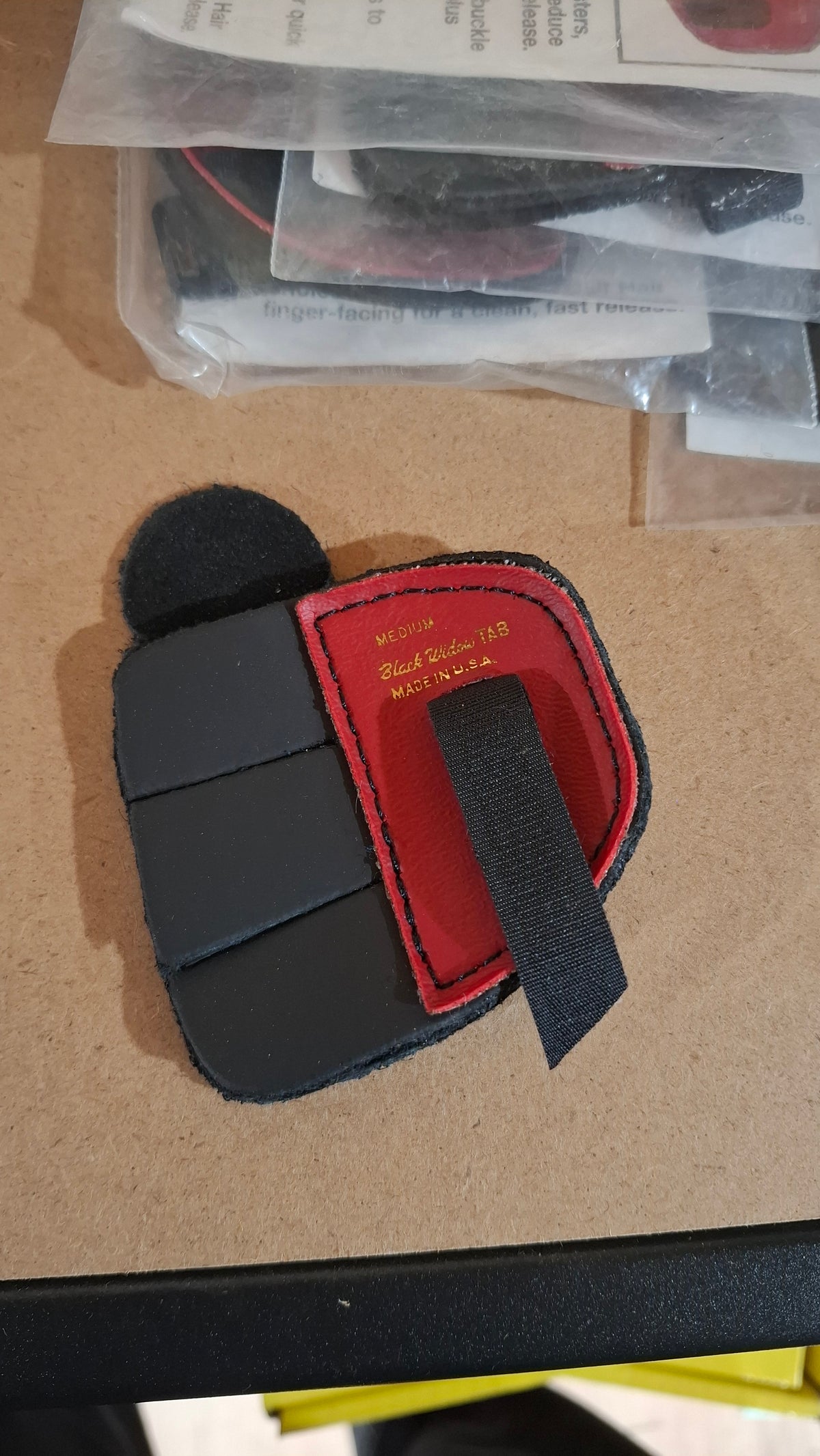 Palette Black Widow Droitier