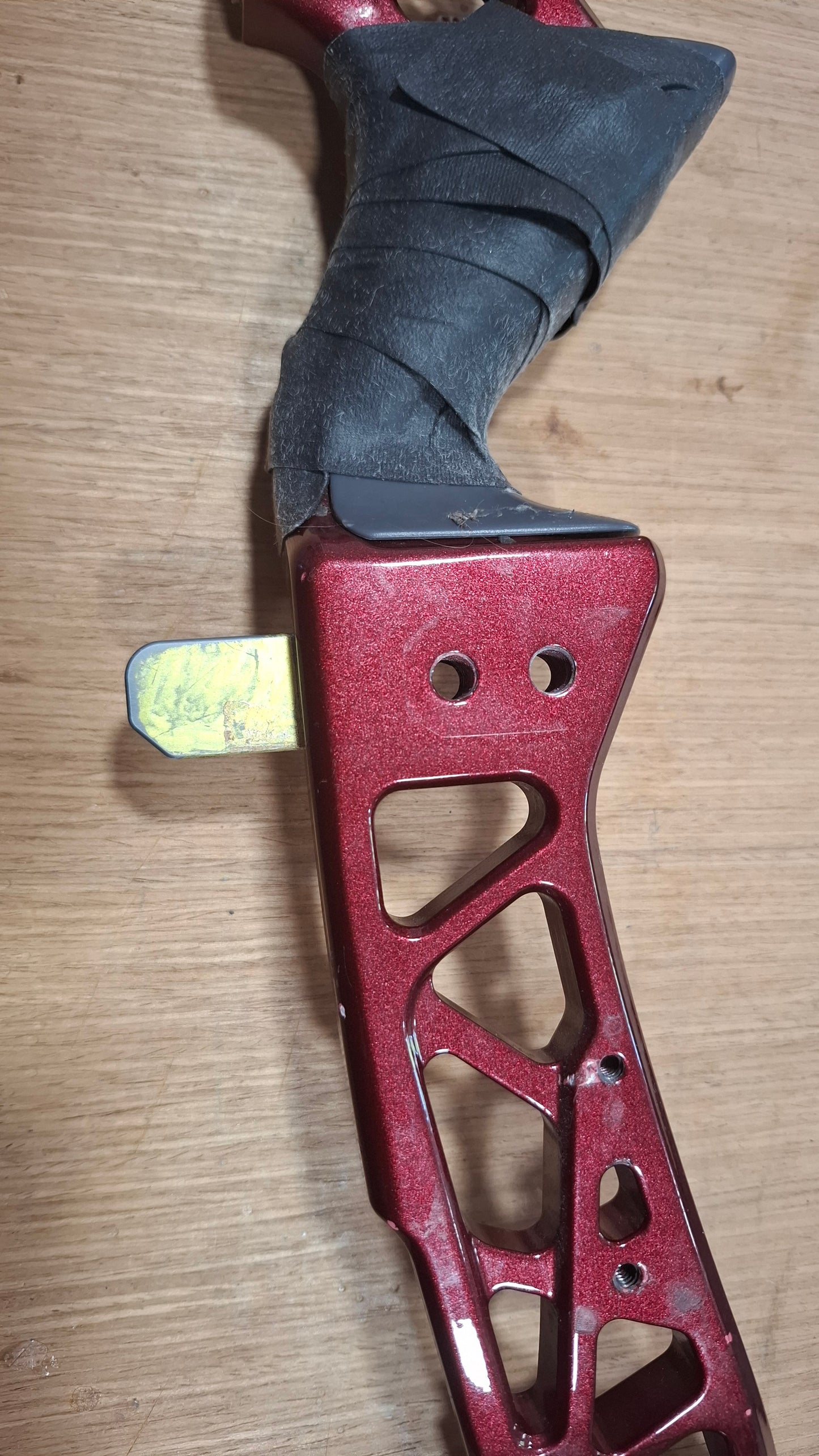 Poignée occasion Novana Droitière rouge 23"